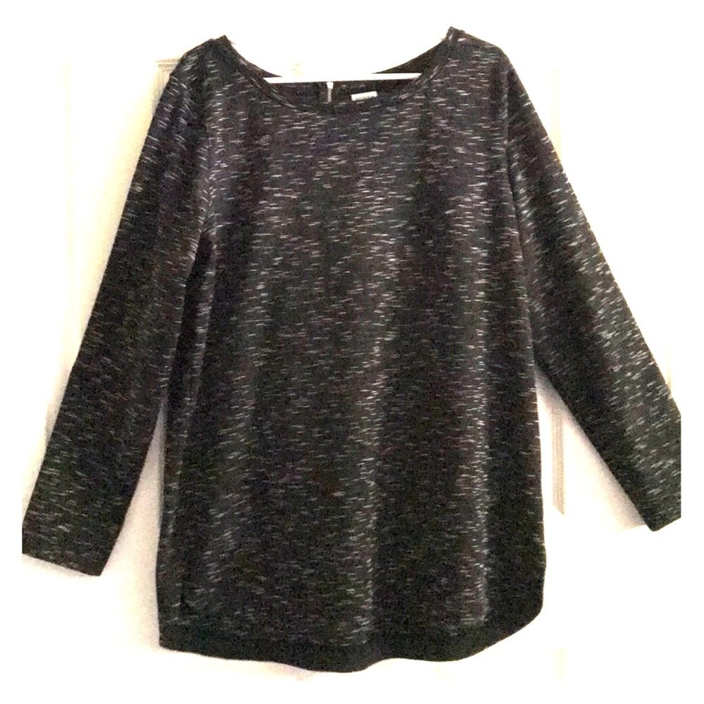 Merona Black & white zip neck heavy knit tunic top